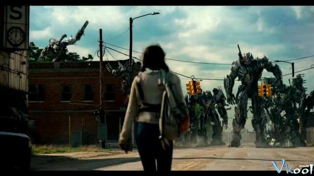 Xem Phim Robot Đại Chiến 5: Hiệp Sĩ Cuối Cùng - Transformers: The Last Knight - Vkool.Net - Ảnh 3