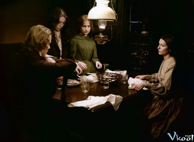 Xem Phim Chị Em Nhà Brontë - The Brontë Sisters - Vkool.Net - Ảnh 3