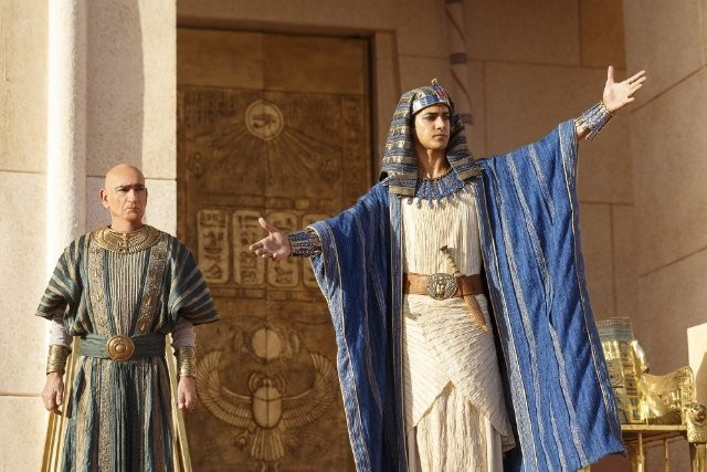 Xem Phim Hoàng Đế Ai Cập Phần 1 - Tut Season 1 - Vkool.Net - Ảnh 3